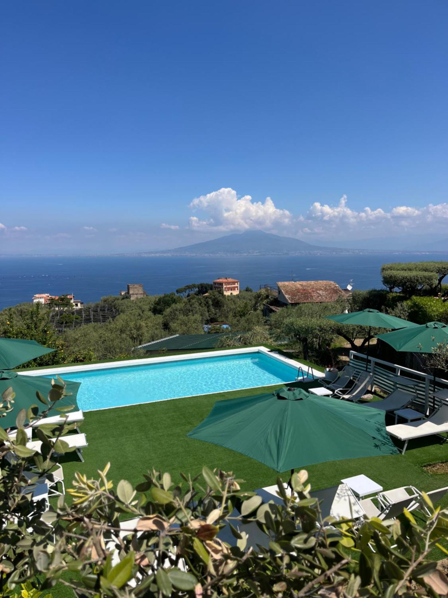 Sorrento Garden Hotel Ngoại thất bức ảnh